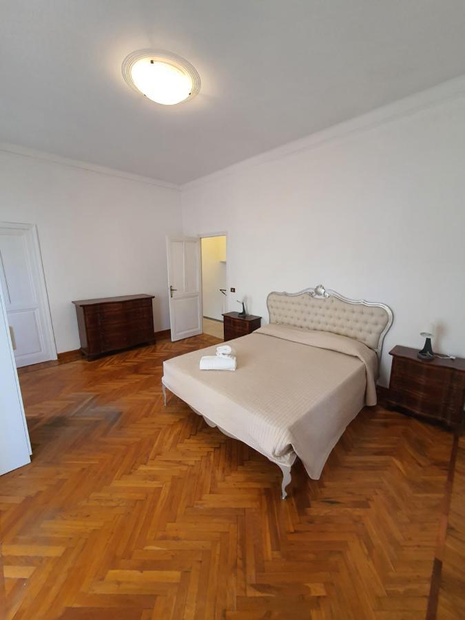 Villa Arcobaleno Rondo Garibaldi Sanremo Dış mekan fotoğraf