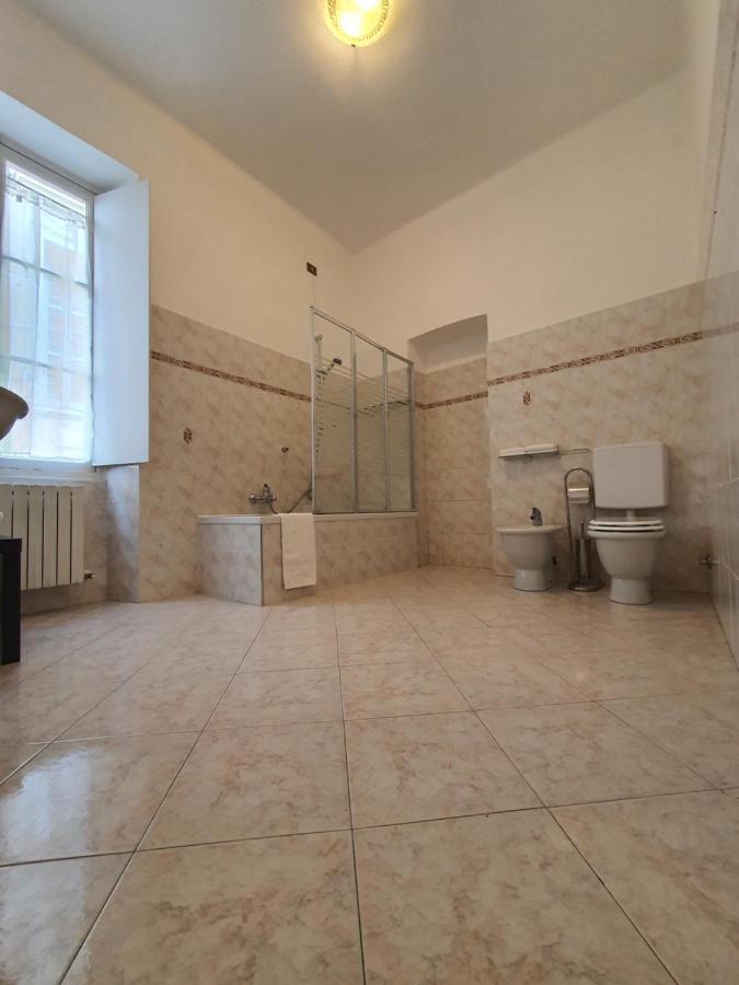Villa Arcobaleno Rondo Garibaldi Sanremo Dış mekan fotoğraf