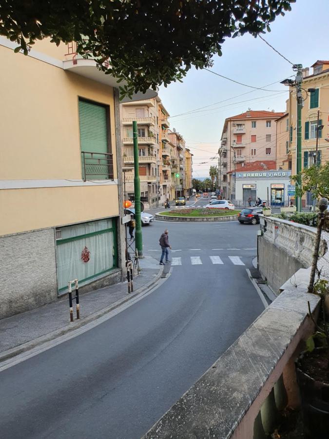 Villa Arcobaleno Rondo Garibaldi Sanremo Dış mekan fotoğraf
