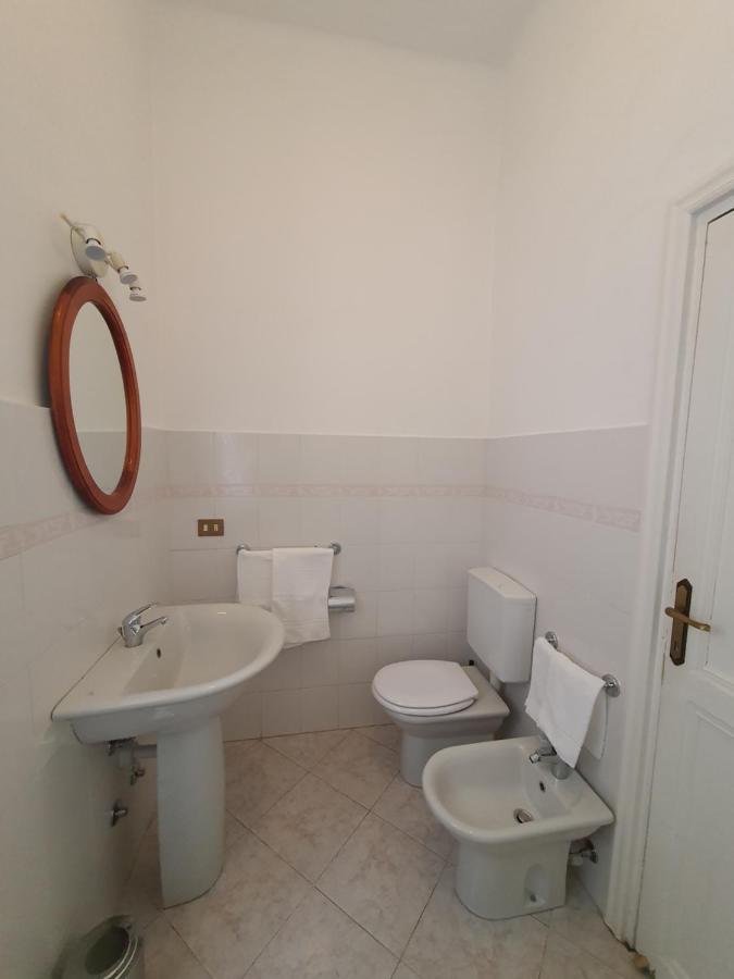 Villa Arcobaleno Rondo Garibaldi Sanremo Dış mekan fotoğraf